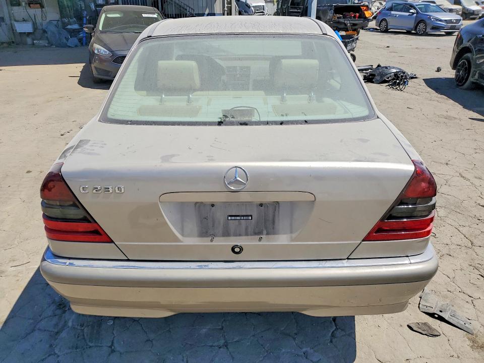67464646 :رقم المزاد ، WDBHA23GXWA638746 vin ، 1998 Mercedes-benz C مزاد بيع