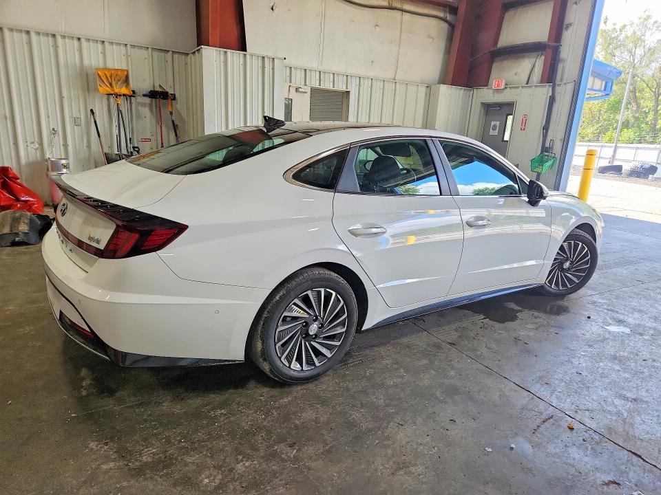 Продажа на аукционе авто 2023 Hyundai Sonata Hybrid, vin: KMHL54JJ3PA083078, номер лота: 67483876
