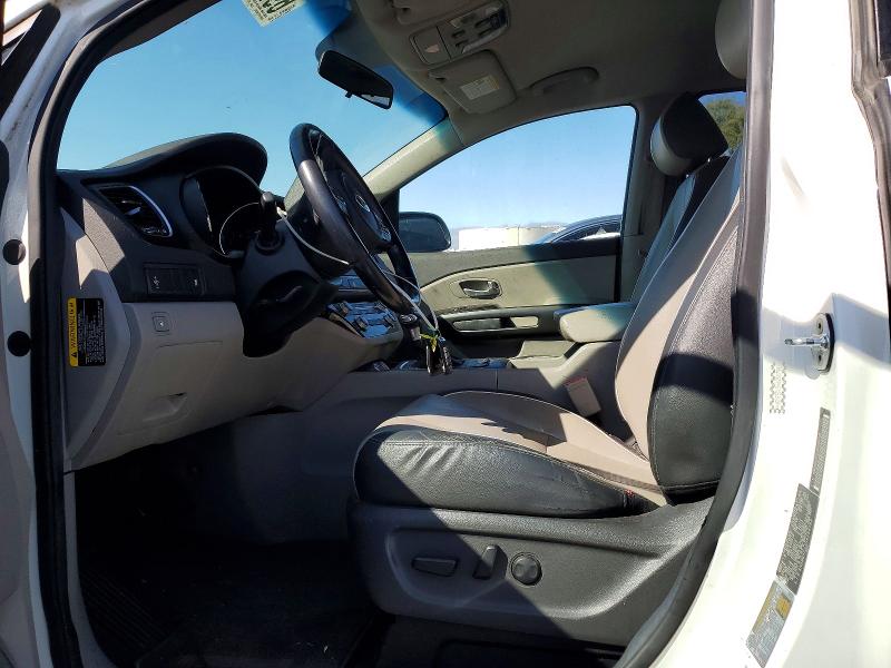 69777056 :رقم المزاد ، KNDMB5C15H6250758 vin ، 2017 Kia Sedona مزاد بيع