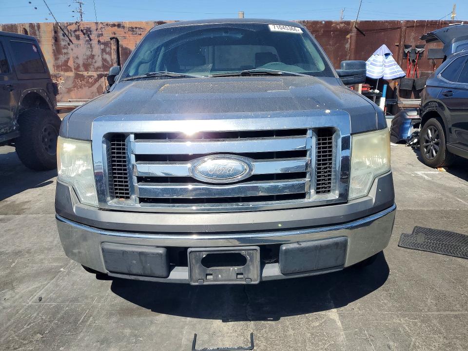 71045366 :رقم المزاد ، 1FTRW12879FA88568 vin ، 2009 Ford F150 مزاد بيع