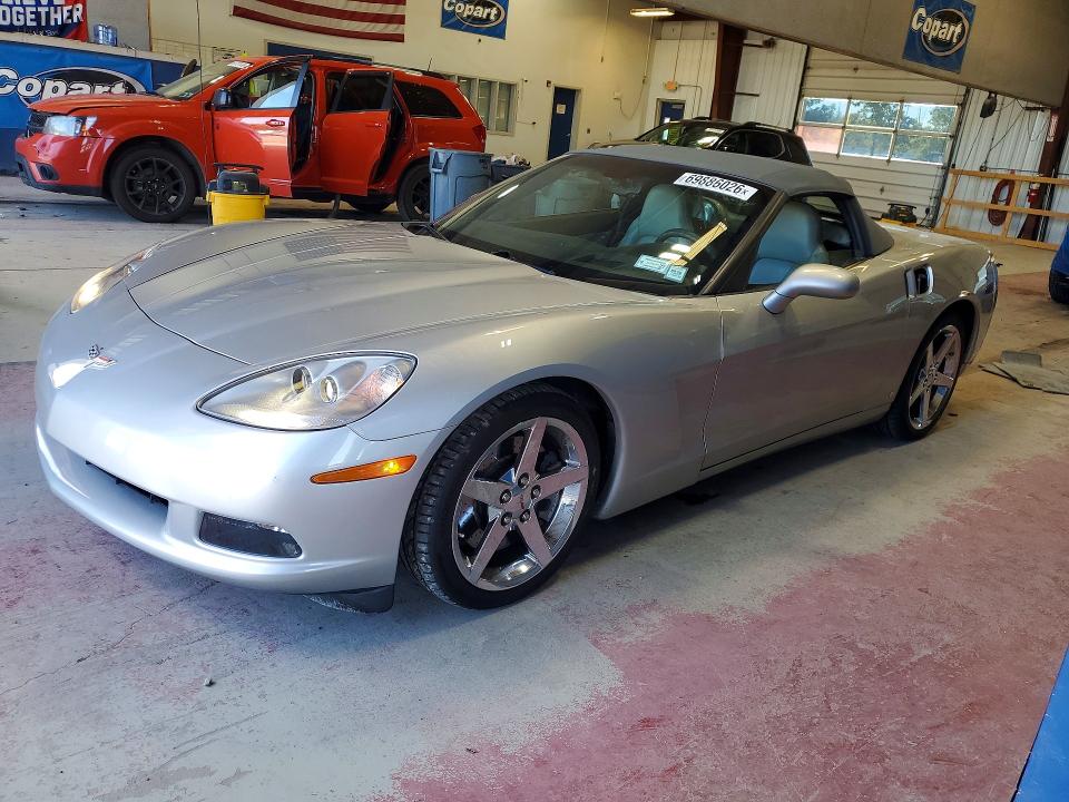 69886026 :رقم المزاد ، 1G1YY36U675105834 vin ، 2007 Chevrolet Corvette مزاد بيع