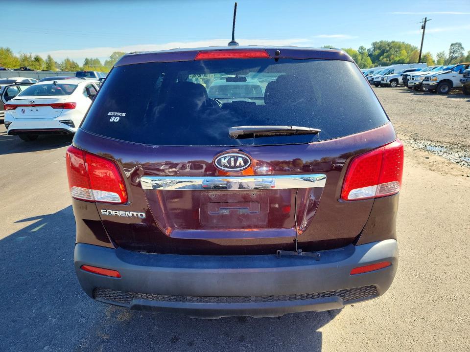 70826346 :رقم المزاد ، 5XYKTDA65DG339590 vin ، 2013 Kia Sorento مزاد بيع
