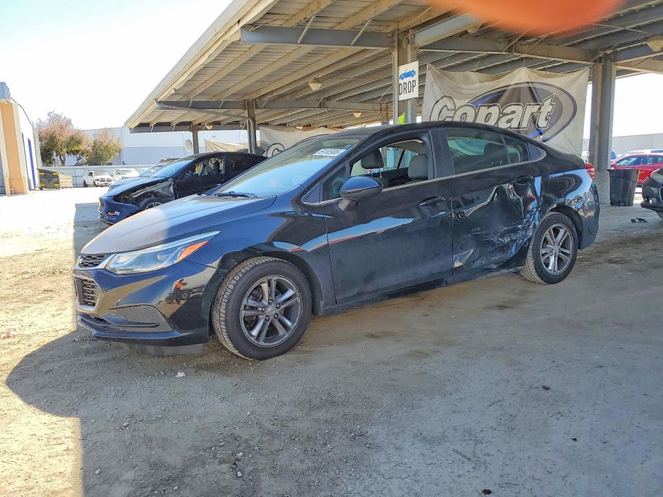 2017 Chevrolet Cruze მანქანა იყიდება აუქციონზე, vin: 1G1BE5SM9H7250937, აუქციონის ნომერი: 69165906