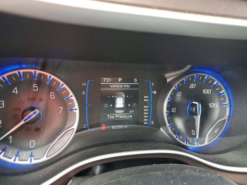 66101816 :رقم المزاد ، 2C4RC1CG7HR610086 vin ، 2017 Chrysler Pacifica مزاد بيع