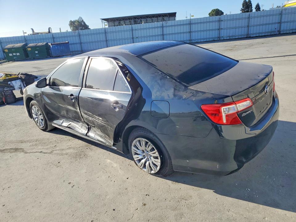 69061826 :رقم المزاد ، 4T1BD1FK9DU064253 vin ، 2013 Toyota Camry Hybrid مزاد بيع