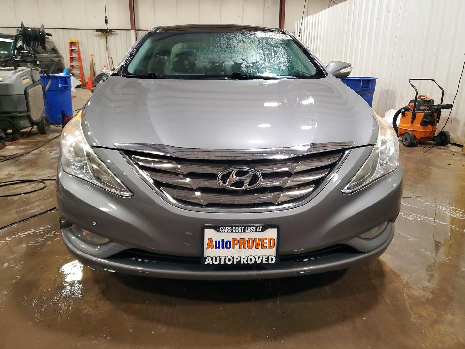 71240856 :رقم المزاد ، 5NPEC4AC4DH633266 vin ، 2013 Hyundai Sonata مزاد بيع