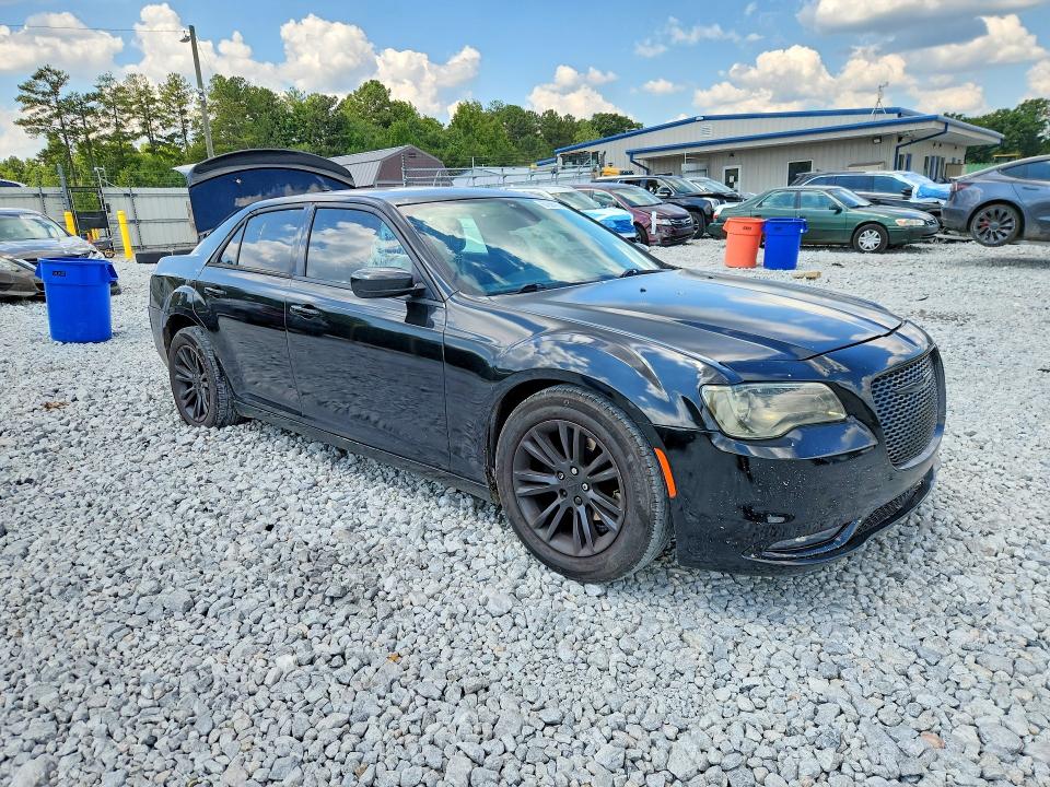Продаж на аукціоні авто 2016 Chrysler 300c, vin: 2C3CCAEG2GH182097, номер лоту: 67356706