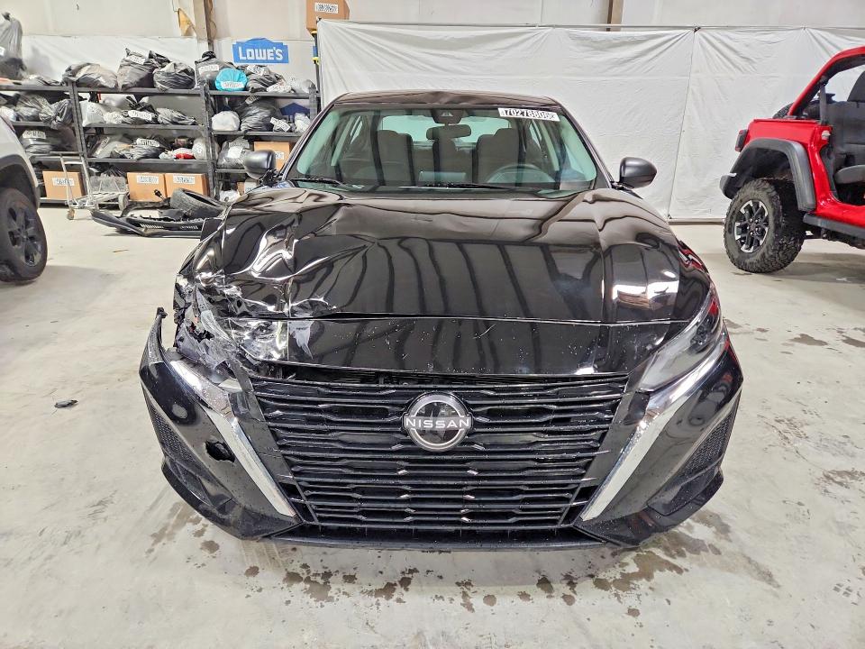 2025 Nissan Altima მანქანა იყიდება აუქციონზე, vin: 1N4BL4DV5SN376640, აუქციონის ნომერი: 70278806