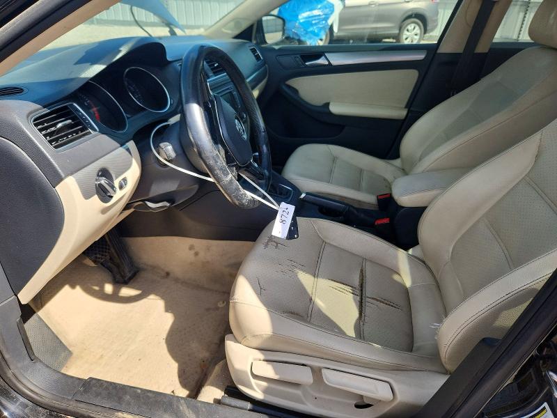 69373726 :رقم المزاد ، 3VWD17AJ9FM253190 vin ، 2015 Volkswagen Jetta مزاد بيع