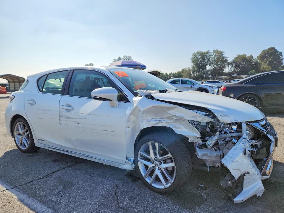 2017 Lexus Ct მანქანა იყიდება აუქციონზე, vin: JTHKD5BH2H2286333, აუქციონის ნომერი: 70708226