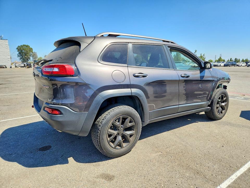 2016 Jeep Cherokee მანქანა იყიდება აუქციონზე, vin: 1C4PJMBS8GW242446, აუქციონის ნომერი: 67295286