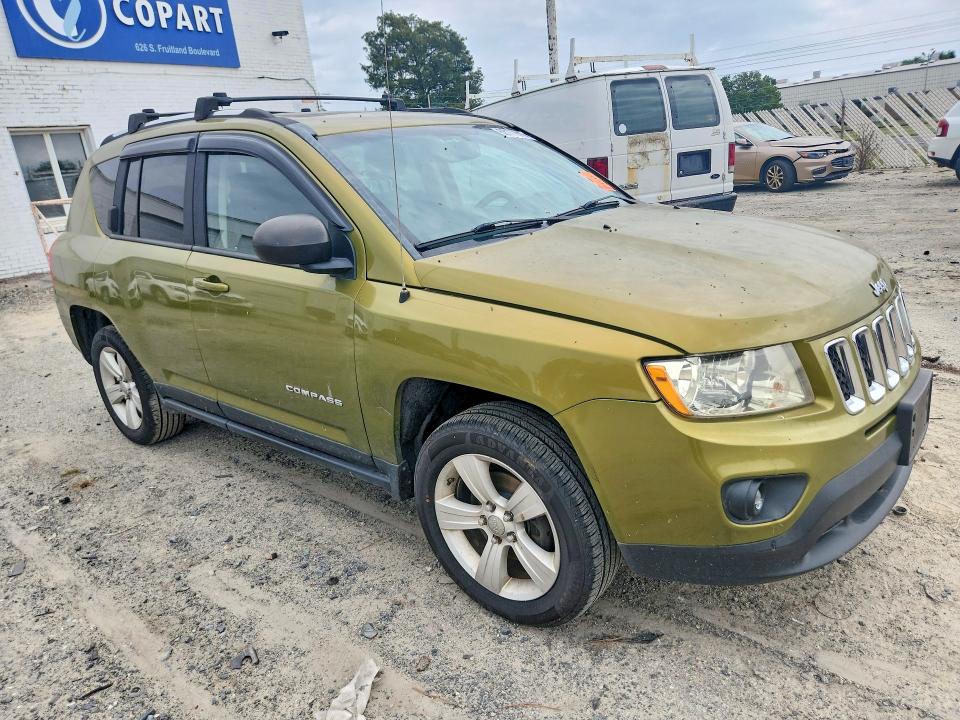 2012 Jeep Compass მანქანა იყიდება აუქციონზე, vin: 1C4NJDEB9CD577529, აუქციონის ნომერი: 68177816