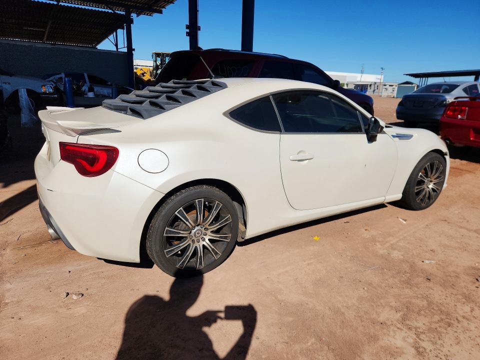2014 Subaru Brz მანქანა იყიდება აუქციონზე, vin: JF1ZCAB15E9601777, აუქციონის ნომერი: 69452146