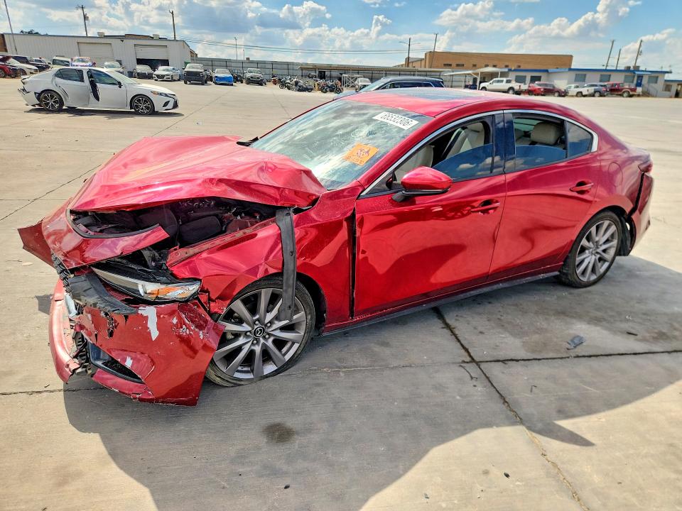 2019 Mazda 3 მანქანა იყიდება აუქციონზე, vin: JM1BPACM2K1101739, აუქციონის ნომერი: 66532306