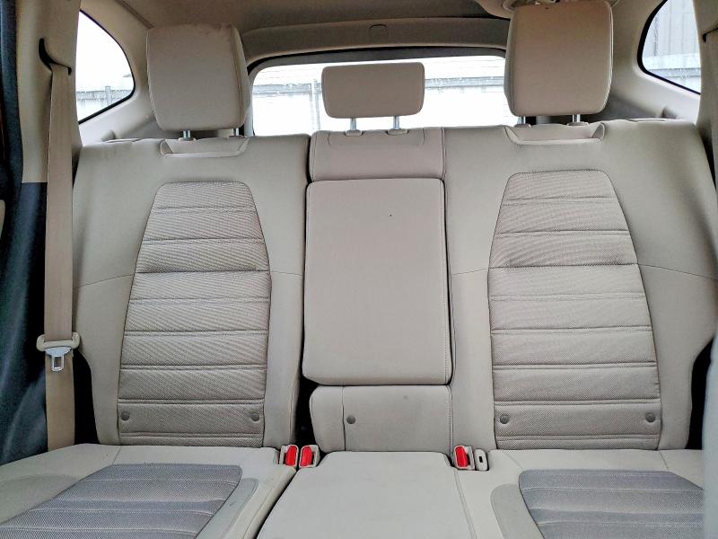 70488496 :رقم المزاد ، 2HKRW2H50JH653532 vin ، 2018 Honda Cr-v مزاد بيع