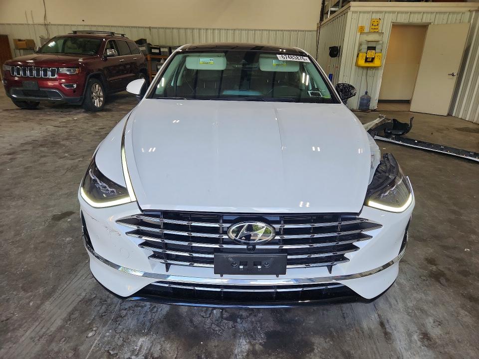 Продажа на аукционе авто 2023 Hyundai Sonata Hybrid, vin: KMHL54JJ3PA083078, номер лота: 67483876