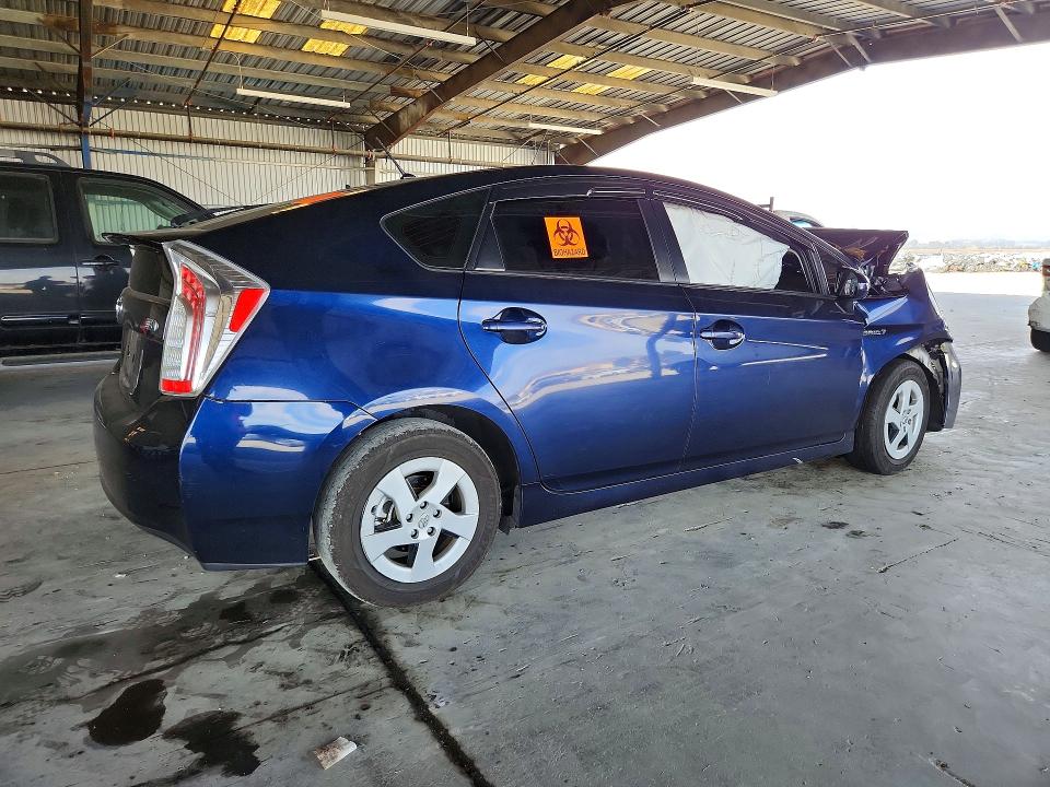 2015 Toyota Prius მანქანა იყიდება აუქციონზე, vin: JTDKN3DU8F1905288, აუქციონის ნომერი: 69455186