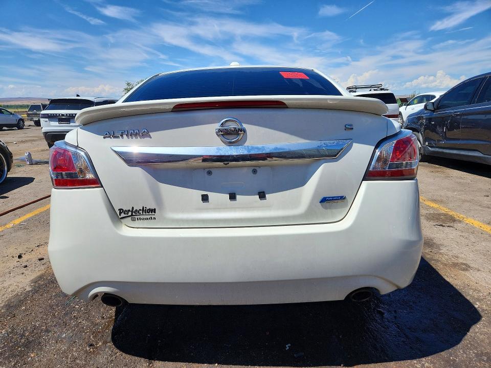 2014 Nissan Altima მანქანა იყიდება აუქციონზე, vin: 1N4AL3AP2EC412392, აუქციონის ნომერი: 65416146