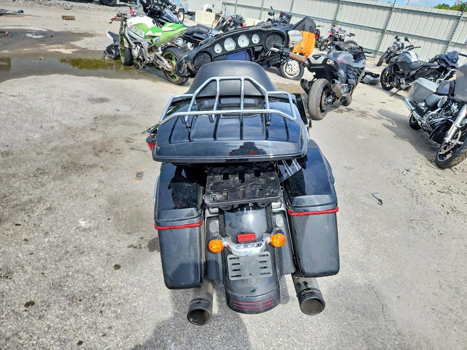 69389886 :رقم المزاد ، 1HD1KBC1XLB634437 vin ، 2020 Harley-davidson Flhx مزاد بيع