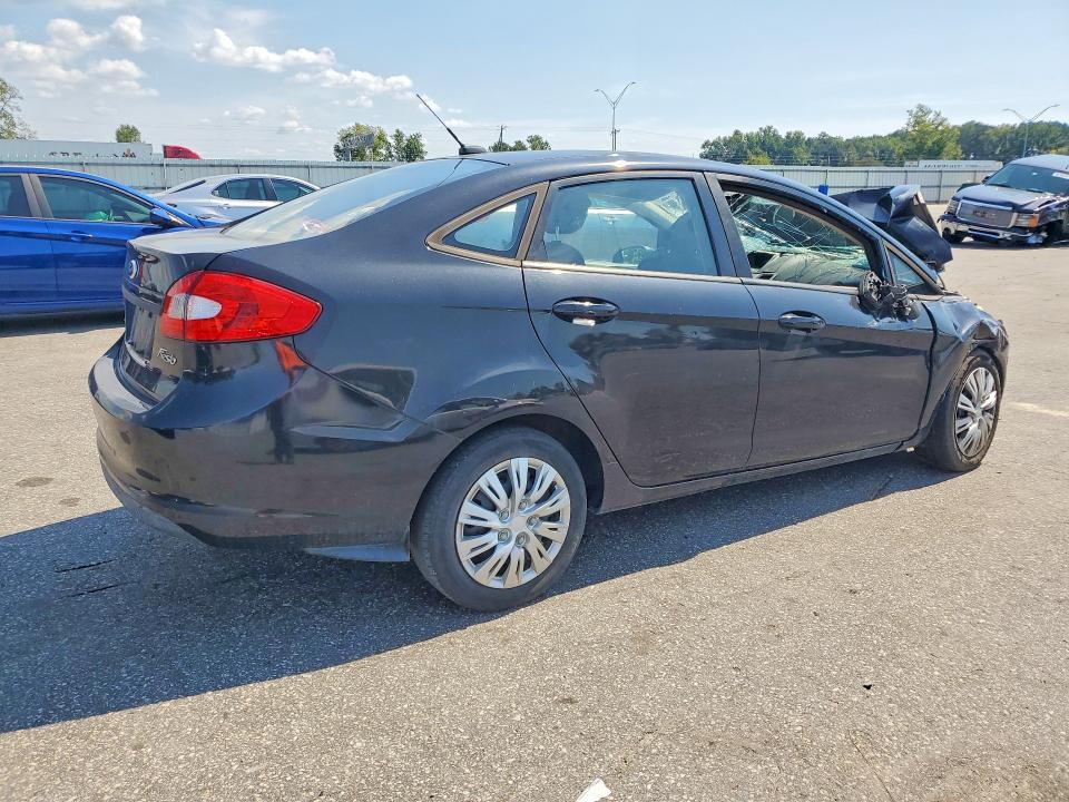 Продаж на аукціоні авто 2013 Ford Fiesta, vin: 3FADP4BJ3DM164927, номер лоту: 69761186