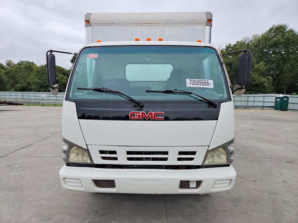 70689666 :رقم المزاد ، J8DC4B16167015606 vin ، 2006 Gmc W4500 مزاد بيع