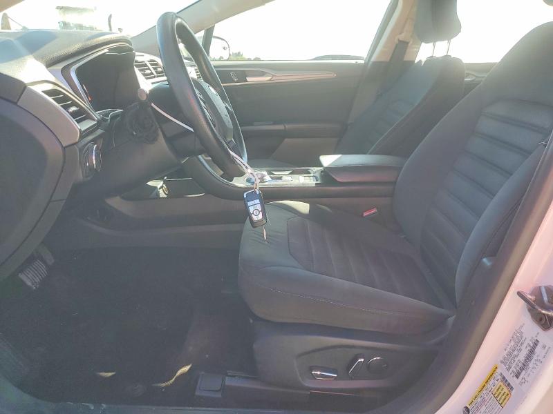 Продаж на аукціоні авто 2017 Ford Fusion, vin: 3FA6P0H78HR281893, номер лоту: 69872256