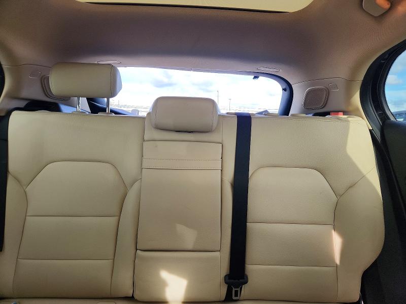 70171756 :رقم المزاد ، WDCTG4GB5FJ150612 vin ، 2015 Mercedes-benz Gla مزاد بيع