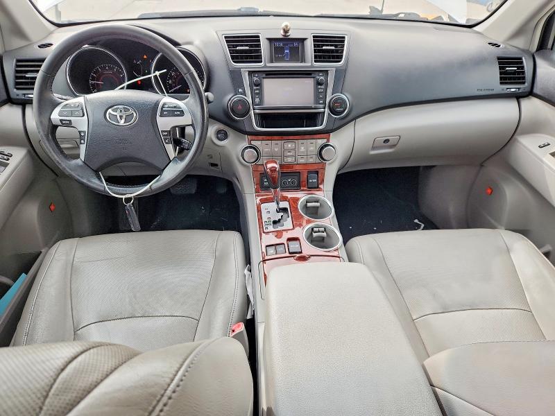 68775426 :رقم المزاد ، 5TDDK3EH8DS190872 vin ، 2013 Toyota Highlander مزاد بيع
