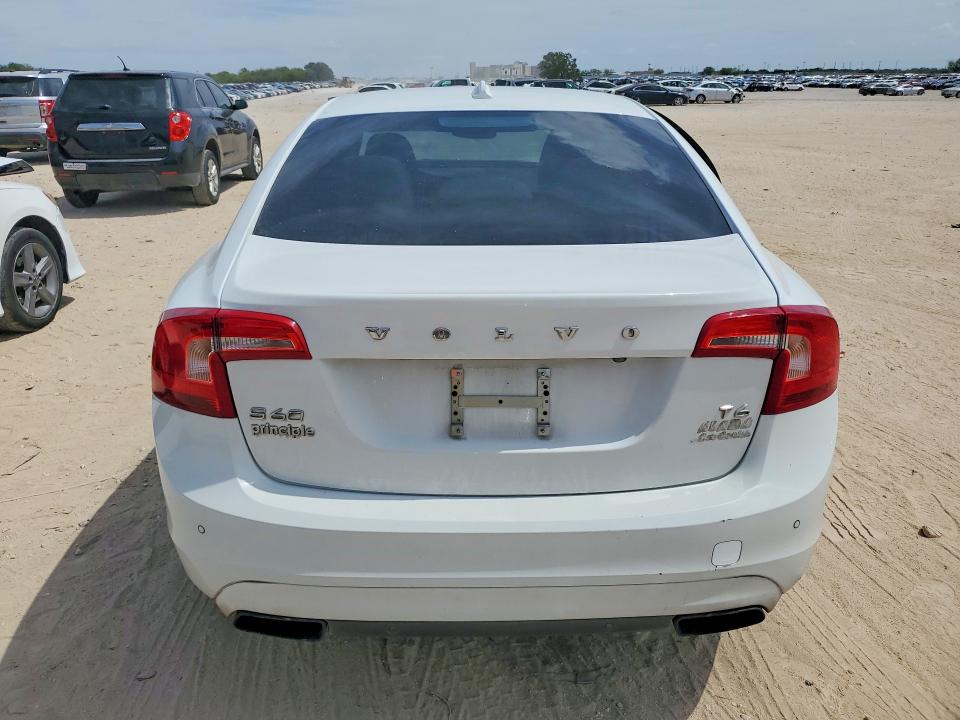 Aukcja sprzedaży 2015 Volvo S60, vin: YV149MFMXF2338327, numer aukcji: 70440216