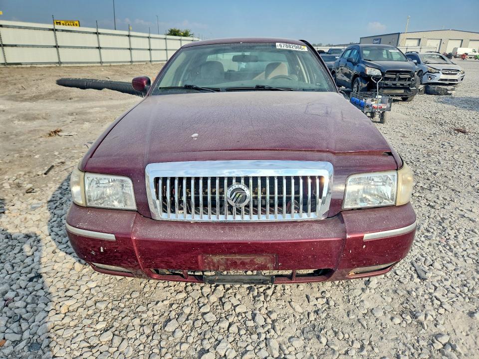 2007 Mercury Grand Marquis მანქანა იყიდება აუქციონზე, vin: 2MEFM74V37X615911, აუქციონის ნომერი: 67882986