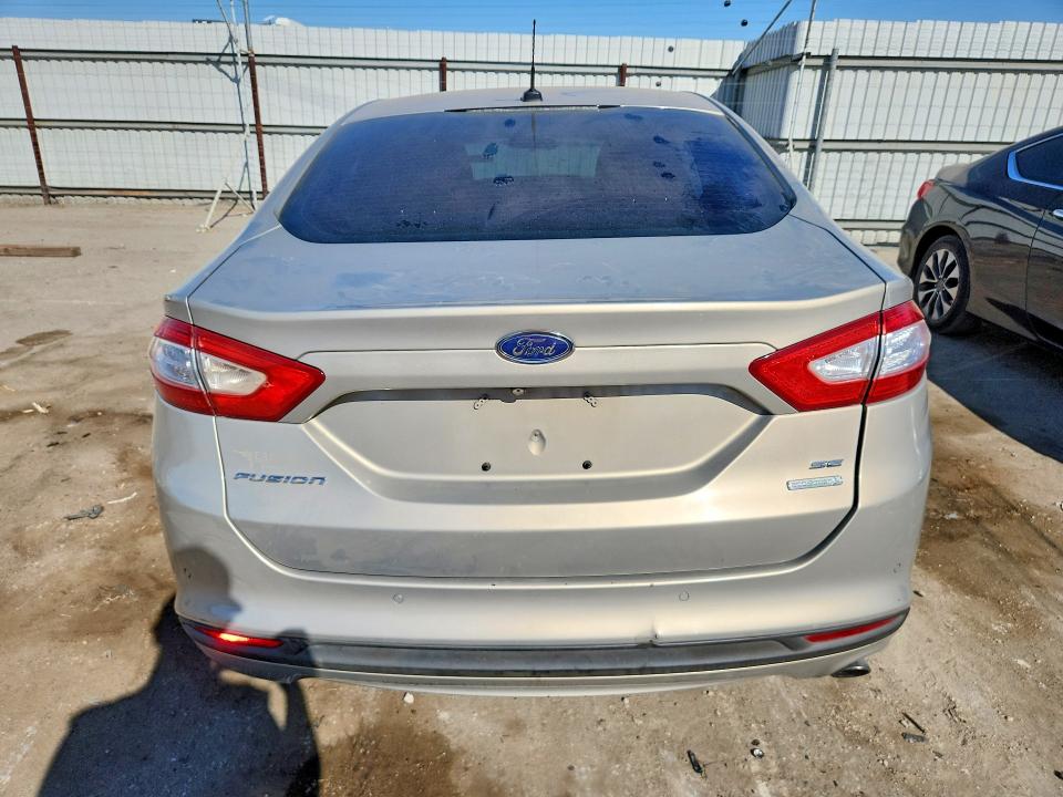 68443816 :رقم المزاد ، 3FA6P0HD4FR309434 vin ، 2015 Ford Fusion مزاد بيع
