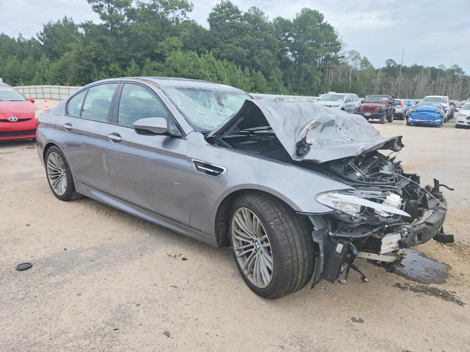 2013 Bmw M5 მანქანა იყიდება აუქციონზე, vin: WBSFV9C52DC773475, აუქციონის ნომერი: 69535196