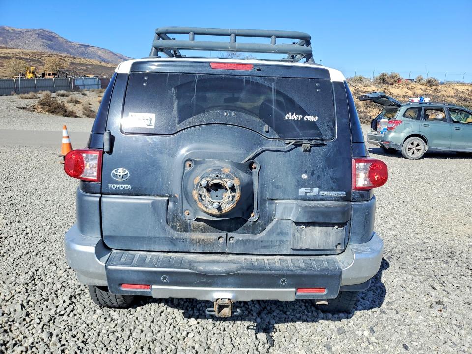 2007 Toyota Fj Cruiser მანქანა იყიდება აუქციონზე, vin: JTEBU11F270039247, აუქციონის ნომერი: 68839086