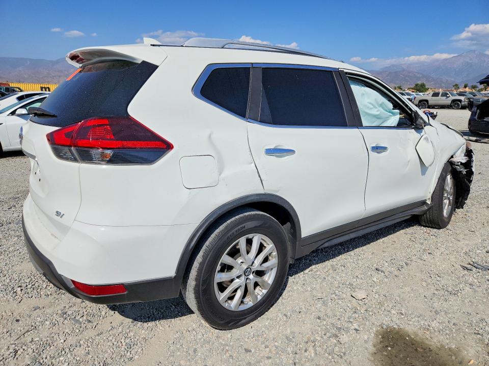 70140356 :رقم المزاد ، KNMAT2MT3JP538373 vin ، 2018 Nissan Rogue مزاد بيع