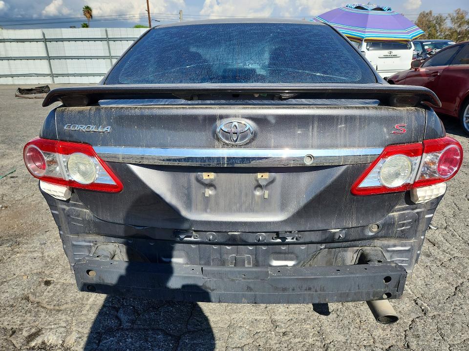 2013 Toyota Corolla მანქანა იყიდება აუქციონზე, vin: 5YFBU4EE2DP093964, აუქციონის ნომერი: 69890556