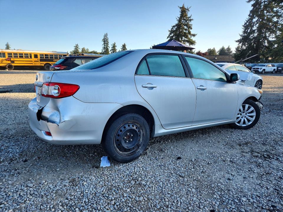 2013 Toyota Corolla მანქანა იყიდება აუქციონზე, vin: 2T1BU4EE4DC968557, აუქციონის ნომერი: 68959056