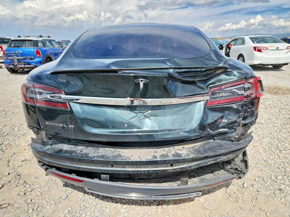 Продажа на аукционе авто 2014 Tesla Model S, vin: 5YJSA1H12EFP47925, номер лота: 68987206
