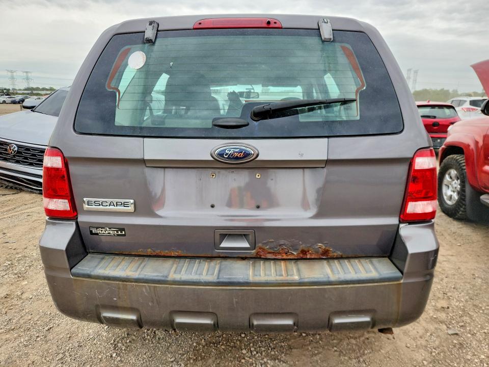 2012 Ford Escape მანქანა იყიდება აუქციონზე, vin: 1FMCU0C70CKA82147, აუქციონის ნომერი: 68820826