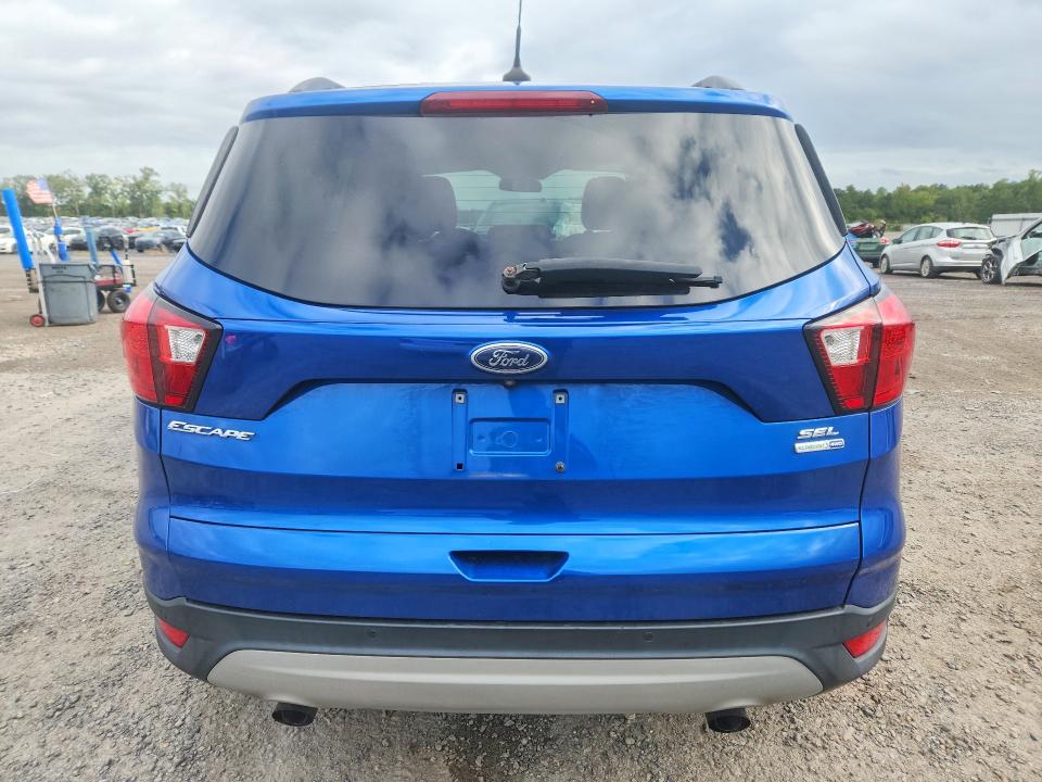 70186216 :رقم المزاد ، 1FMCU9HD2KUA91454 vin ، 2019 Ford Escape مزاد بيع