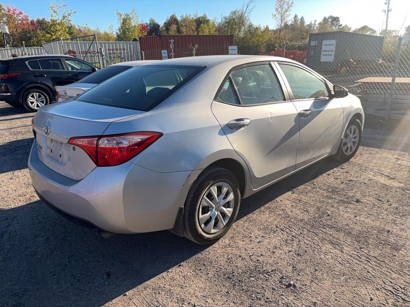 2018 Toyota Corolla მანქანა იყიდება აუქციონზე, vin: 2T1BURHE9JC076471, აუქციონის ნომერი: 70742216