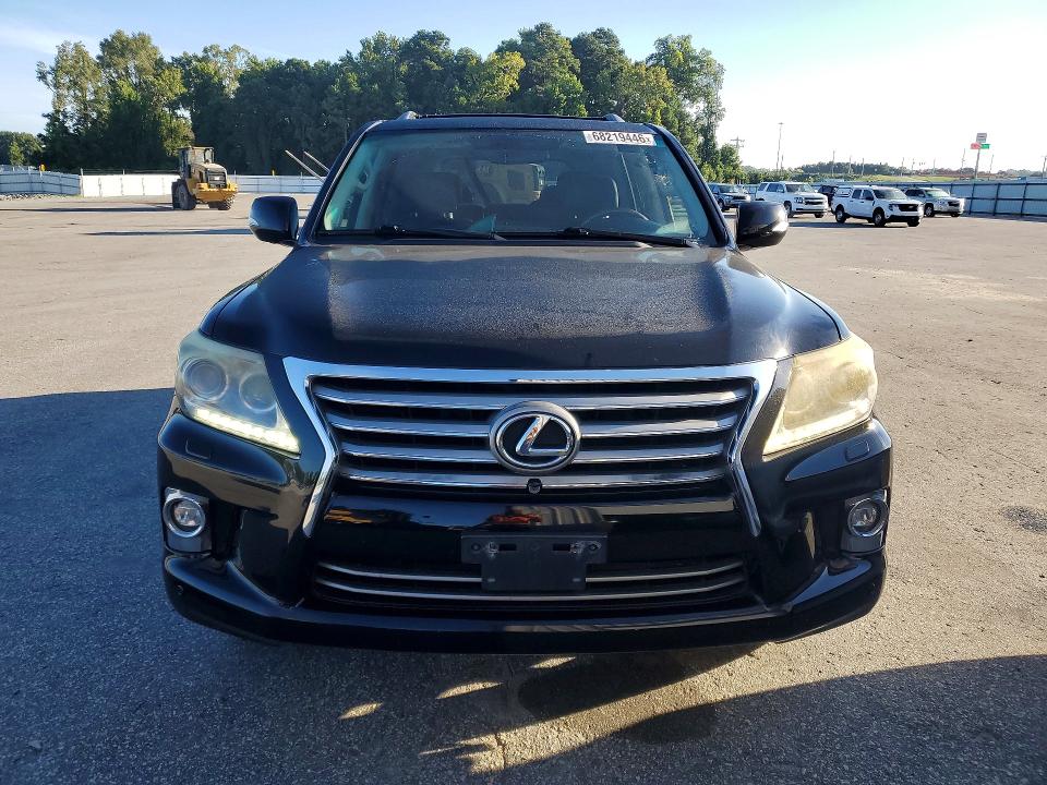2014 Lexus Lx მანქანა იყიდება აუქციონზე, vin: JTJHY7AX9E4139685, აუქციონის ნომერი: 68219446