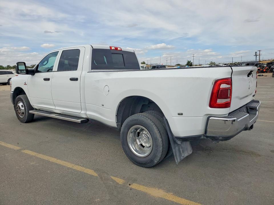67900116 :رقم المزاد ، 3C63RRGL7PG552275 vin ، 2023 Ram 3500 مزاد بيع