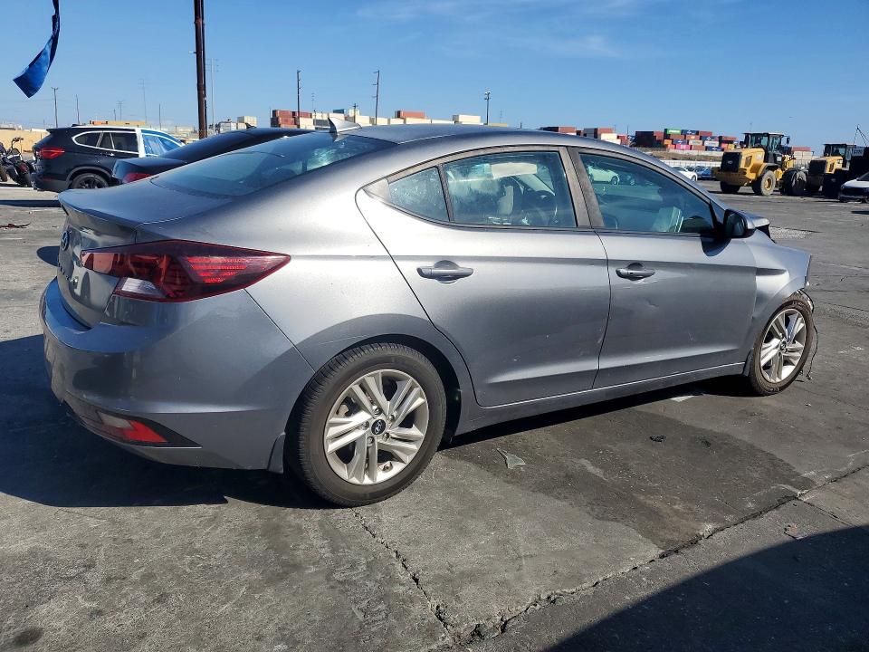 70672096 :رقم المزاد ، 5NPD84LF1LH505411 vin ، 2020 Hyundai Elantra مزاد بيع