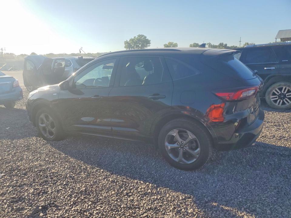 Продажа на аукционе авто 2023 Ford Escape, vin: 1FMCU9MN7PUA63042, номер лота: 67801266