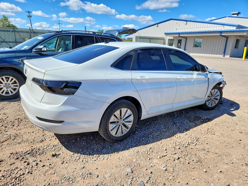 68601396 :رقم المزاد ، 3VWC57BU8KM207773 vin ، 2019 Volkswagen Jetta مزاد بيع