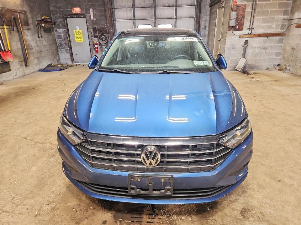 68035856 :رقم المزاد ، 3VWC57BU2LM083047 vin ، 2020 Volkswagen Jetta مزاد بيع
