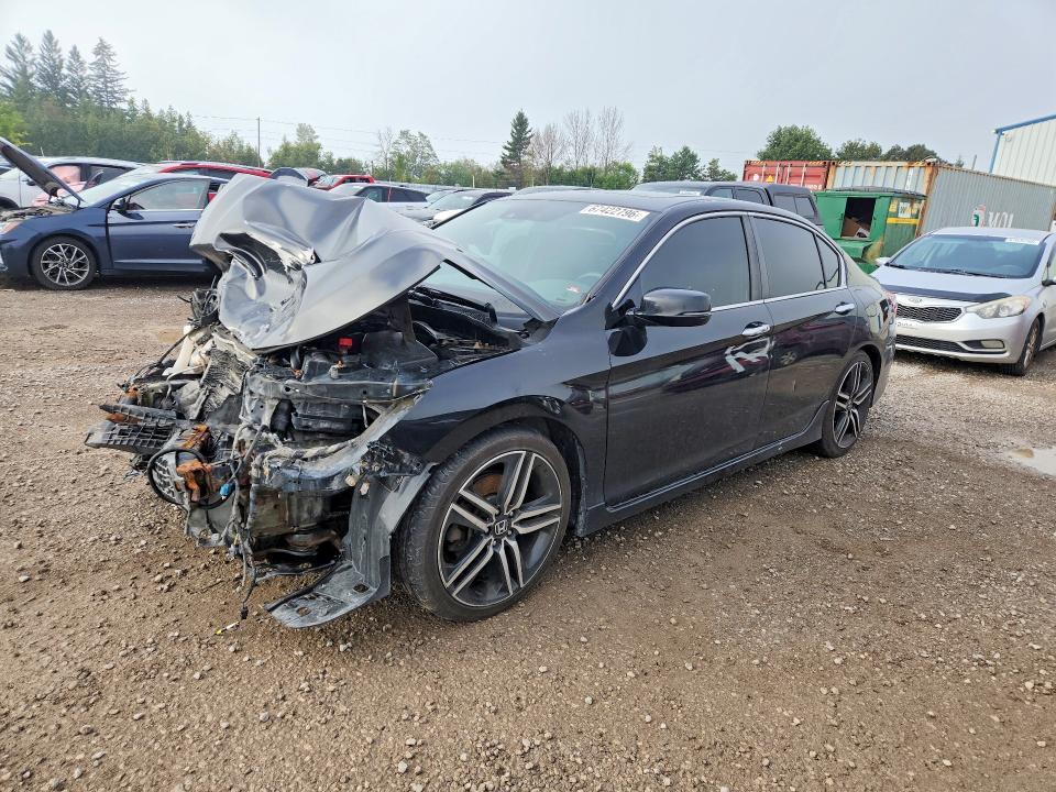 2017 Honda Accord მანქანა იყიდება აუქციონზე, vin: 1HGCR2F69HA807571, აუქციონის ნომერი: 67422796