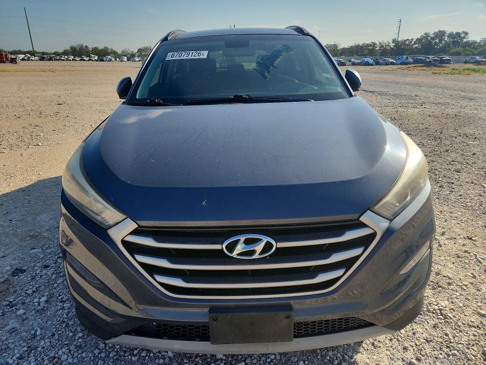 Продаж на аукціоні авто 2017 Hyundai Tucson, vin: KM8J33A28HU563097, номер лоту: 67079126
