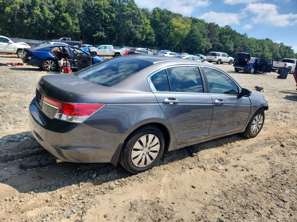 69144476 :رقم المزاد ، 1HGCP2F32CA246327 vin ، 2012 Honda Accord مزاد بيع