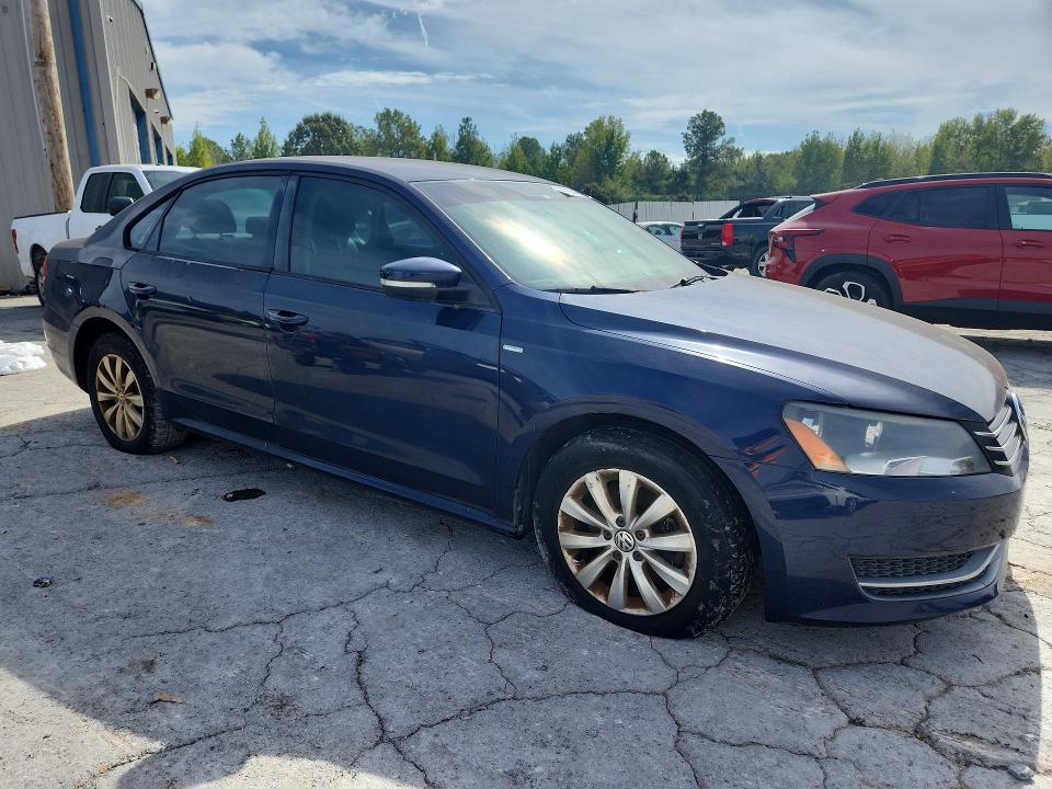 Aukcja sprzedaży 2015 Volkswagen Passat, vin: 1VWAT7A30FC056828, numer aukcji: 69783346